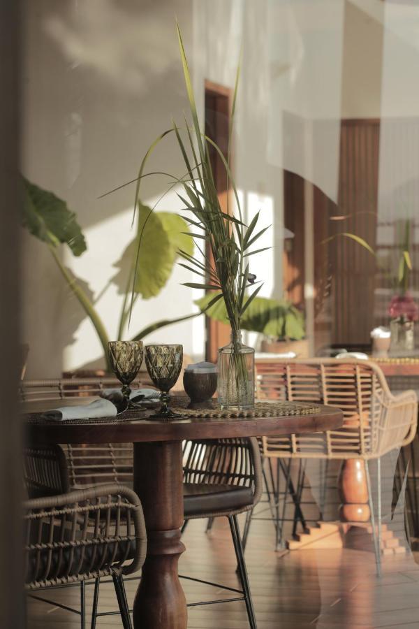 Ahana Resort 爱妮岛 外观 照片