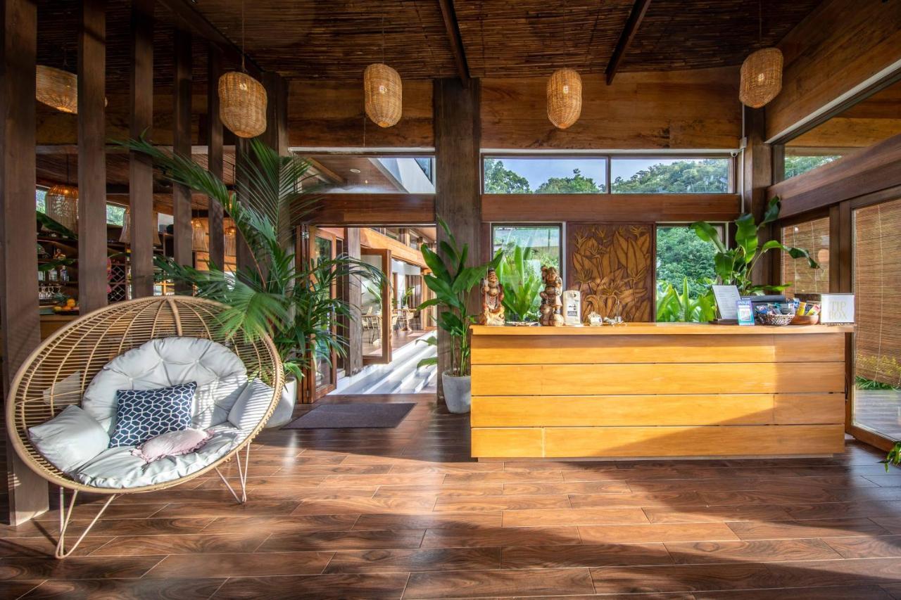 Ahana Resort 爱妮岛 外观 照片