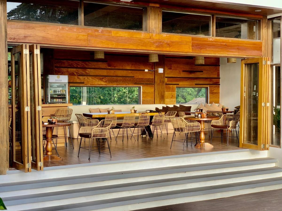 Ahana Resort 爱妮岛 外观 照片